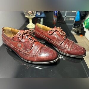 Elegant Burgundy Leather Men's Oxfords
